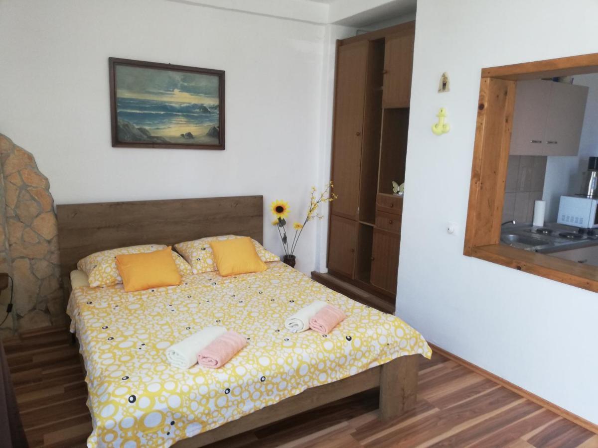 Apartmani Sidro Senj 塞尼 外观 照片