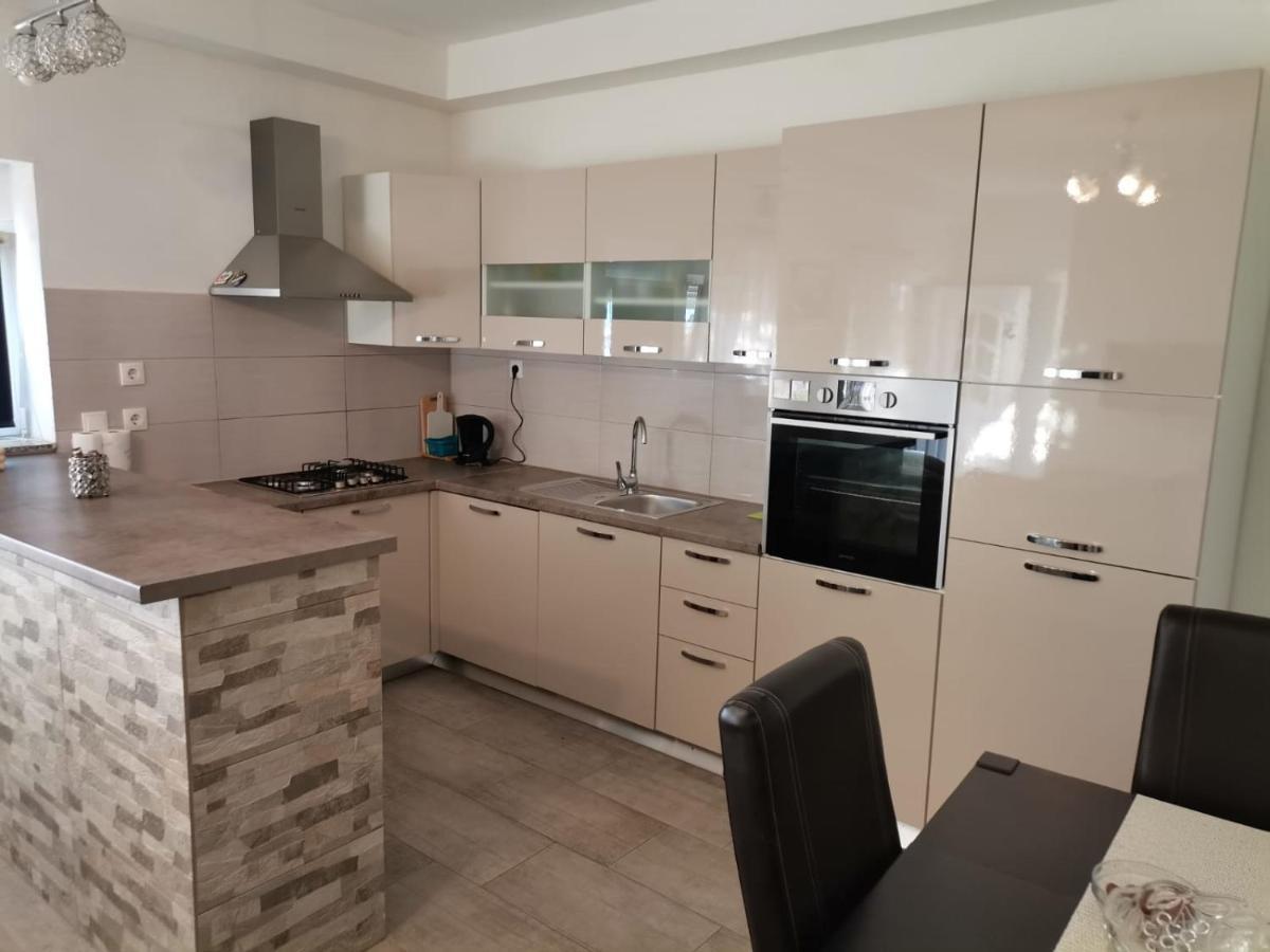 Apartmani Sidro Senj 塞尼 外观 照片