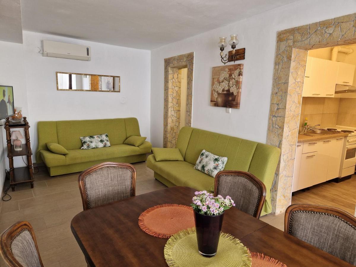 Apartmani Sidro Senj 塞尼 外观 照片