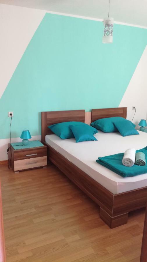 Apartmani Sidro Senj 塞尼 外观 照片